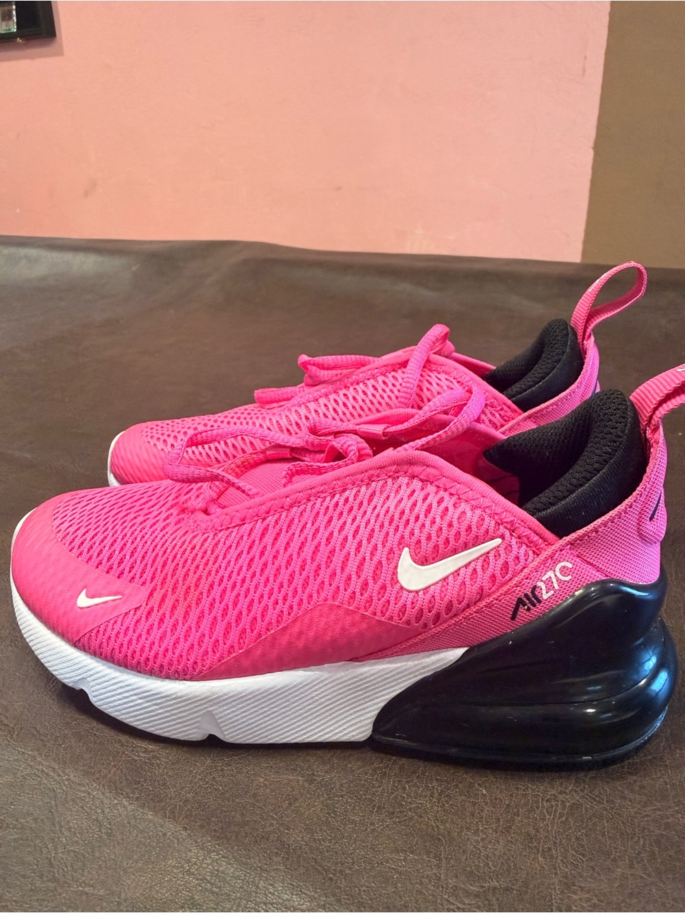 Nike Air Max 270 Hot Pink Black/White Sneaker - Picture 2 of 6